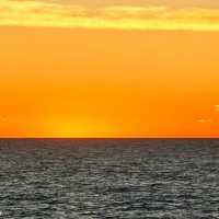 Cellpic Sunday - Sunset at Sea